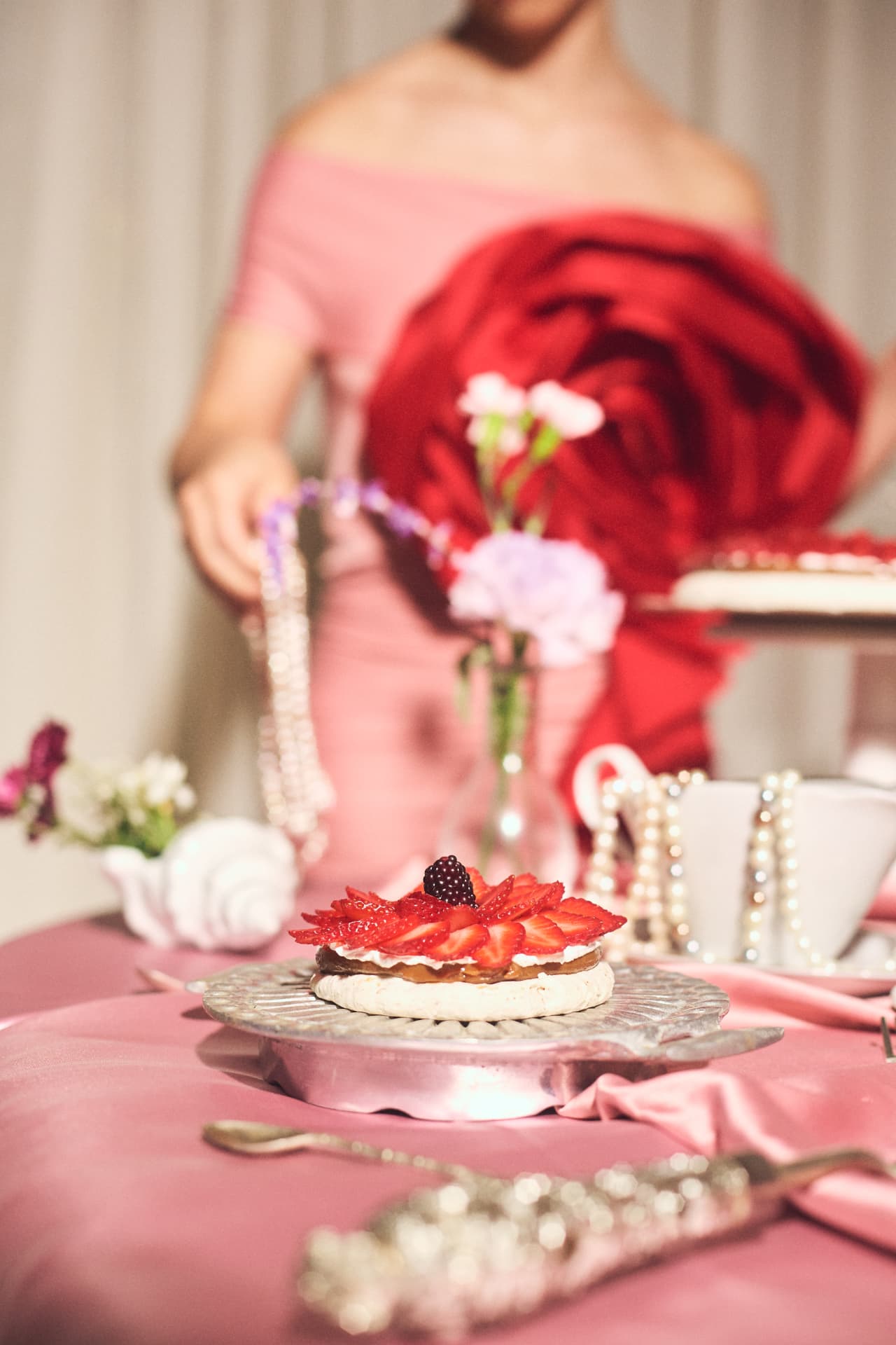 Pavlova Caracas product styling